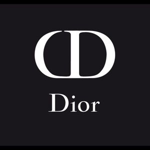 Meet your Posher, Warren